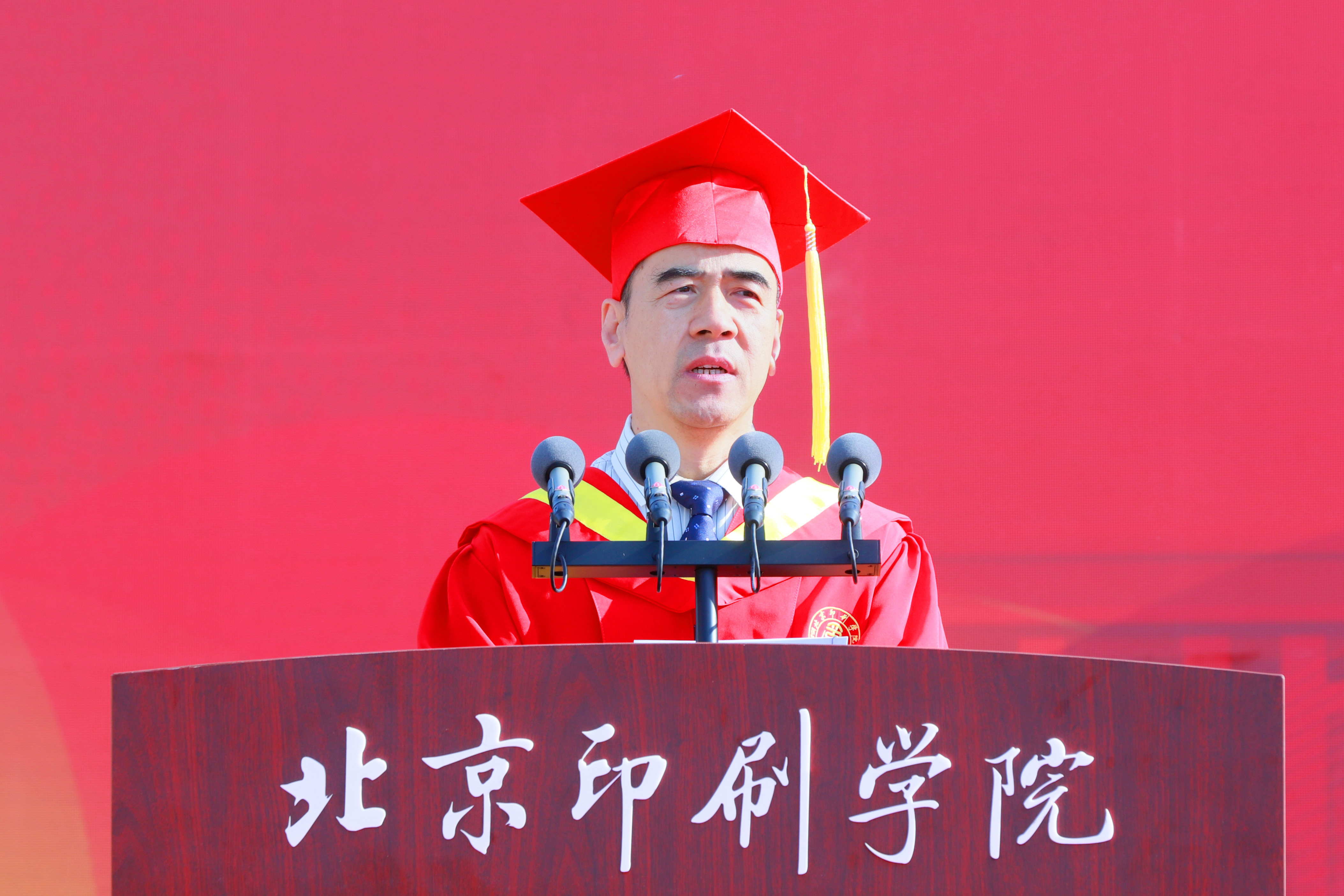 ec7a0eda611b2debe11896ded73c3ef8.jpg