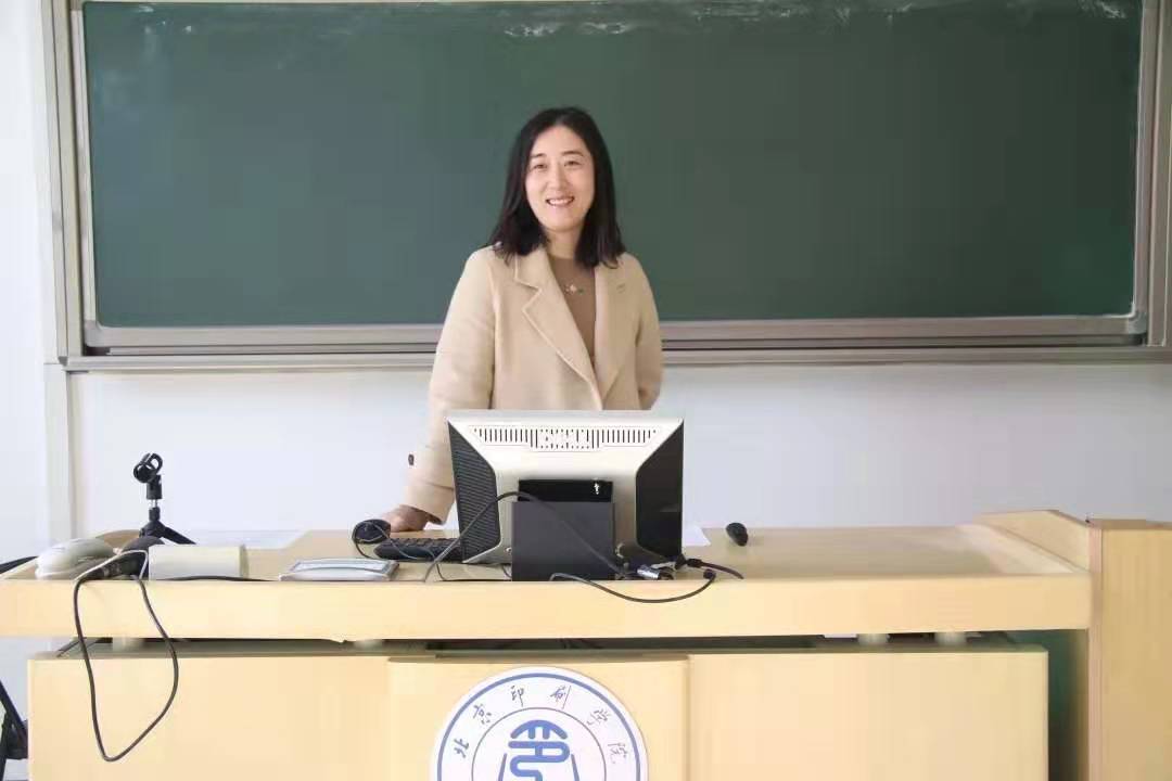 e18e9297e005418580c6fa34faaca2ee.jpg